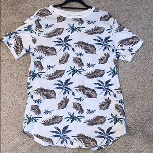 Men’s PacSun Basics Sincere Scallop Shirt